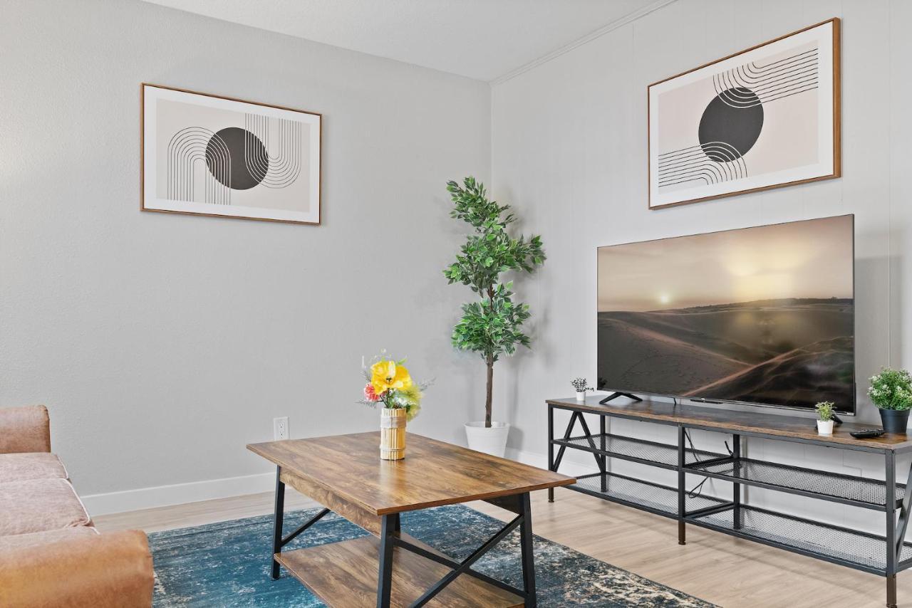 Evonify Stays - Highland - Stylish Furnished Apartments 오스틴 외부 사진